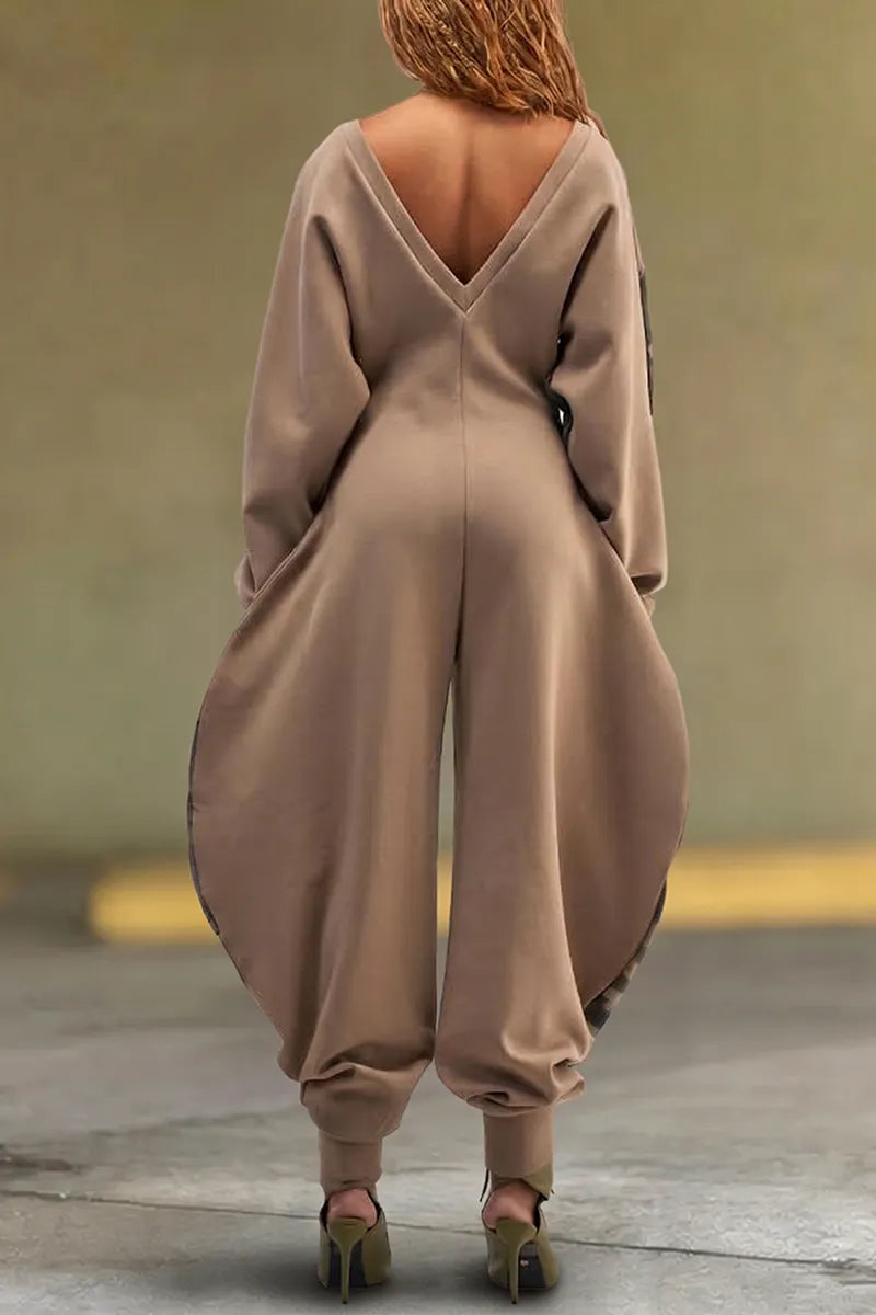 Women's Fashion V-Neck Curved Hem Camo Patchwork Jumpsuit