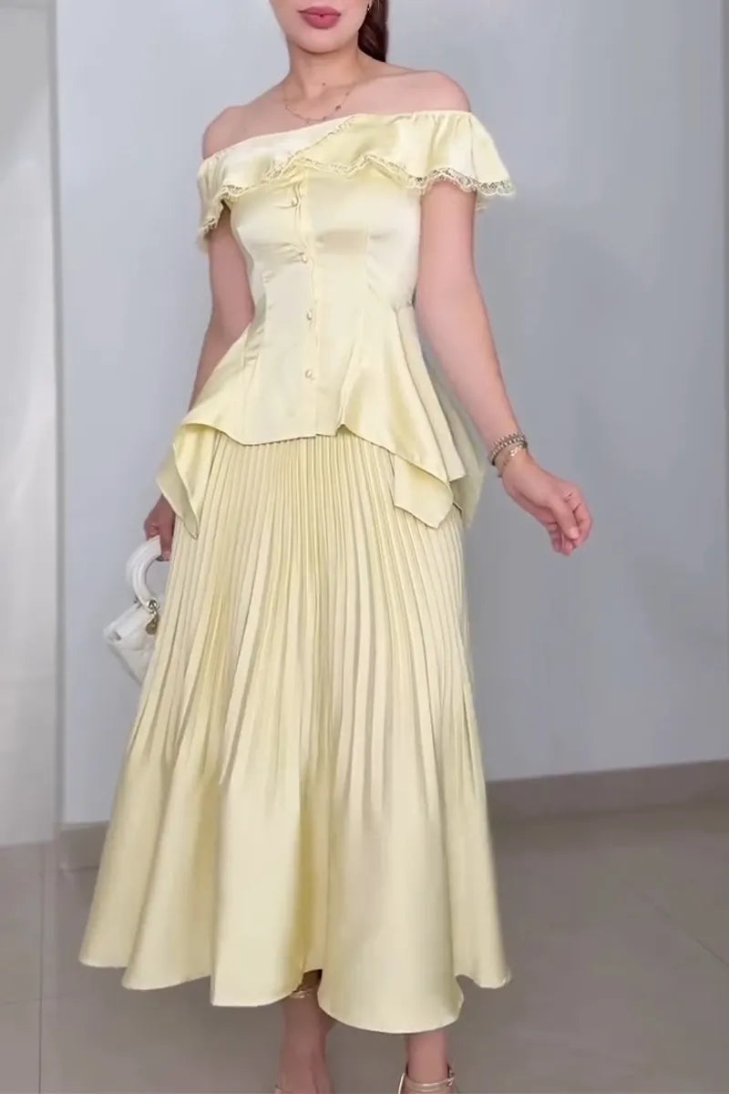Women's Off Shoulder Waist Top+ Pleated Half Skirt Elegant Temperament Set