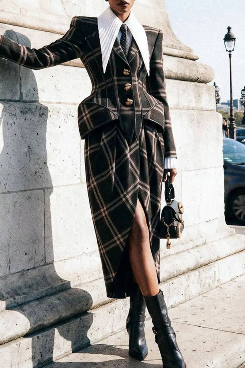 Women's Elegant Temperament Collar Plaid Waist Cinched Jacket or Split Skirt