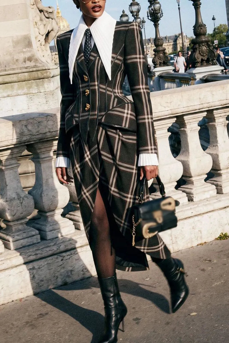 Women's Elegant Temperament Collar Plaid Waist Cinched Jacket or Split Skirt