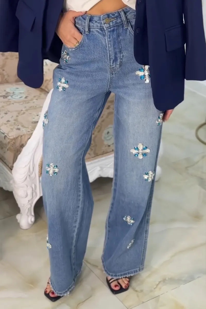 Women's Fashion Rhinestone Floral Trim Jeans
