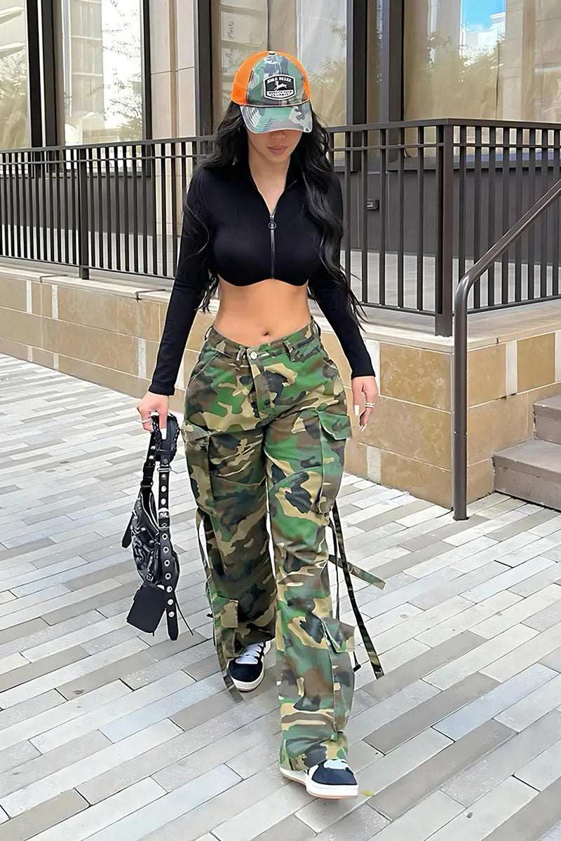 Women's Street Style Cargo Pants With Camouflage Print